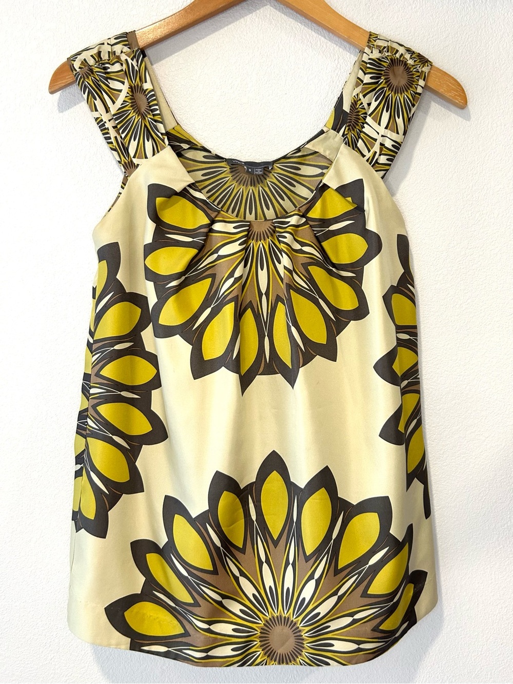 VINCE 100% Silk Floral Sleeveless Top Retro 60s 70s Style Designer Luxury Size S